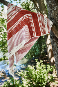 Novita Woolly Wood: Iltaruskon aikaan (At Sunset) shawl