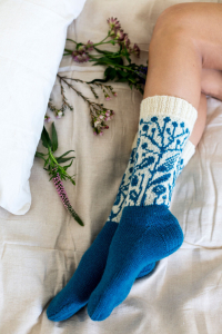 "Midsummer" colourwork socks for women Novita Venla