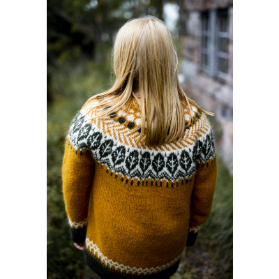 Kaarna-kaarrokeneule Novita Icelandic Wool Seitikki