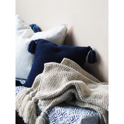 Knitted blanket Novita Nalle